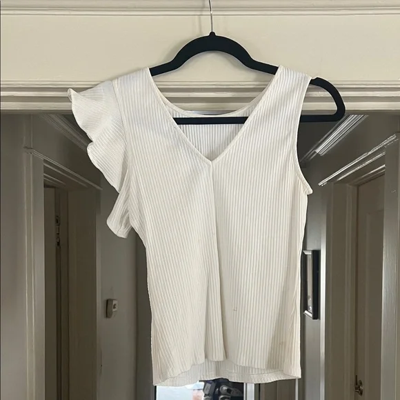 White Ruffled One-Shoulder Ribbed Tank Top - Picture 3 of 4